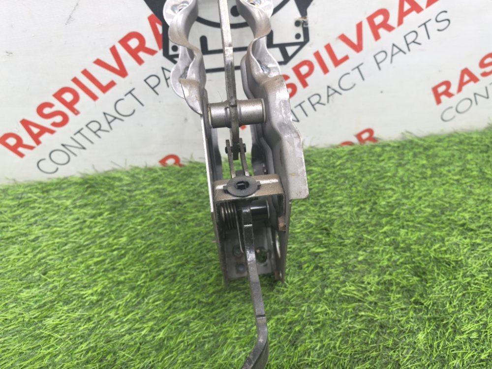 Педаль тормоза, 1500 рублей, Красноярск