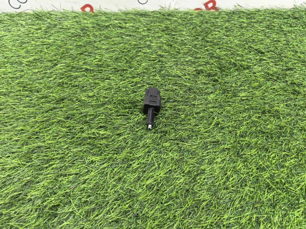 концевик под педаль тормоза, 1000 рублей, Красноярск