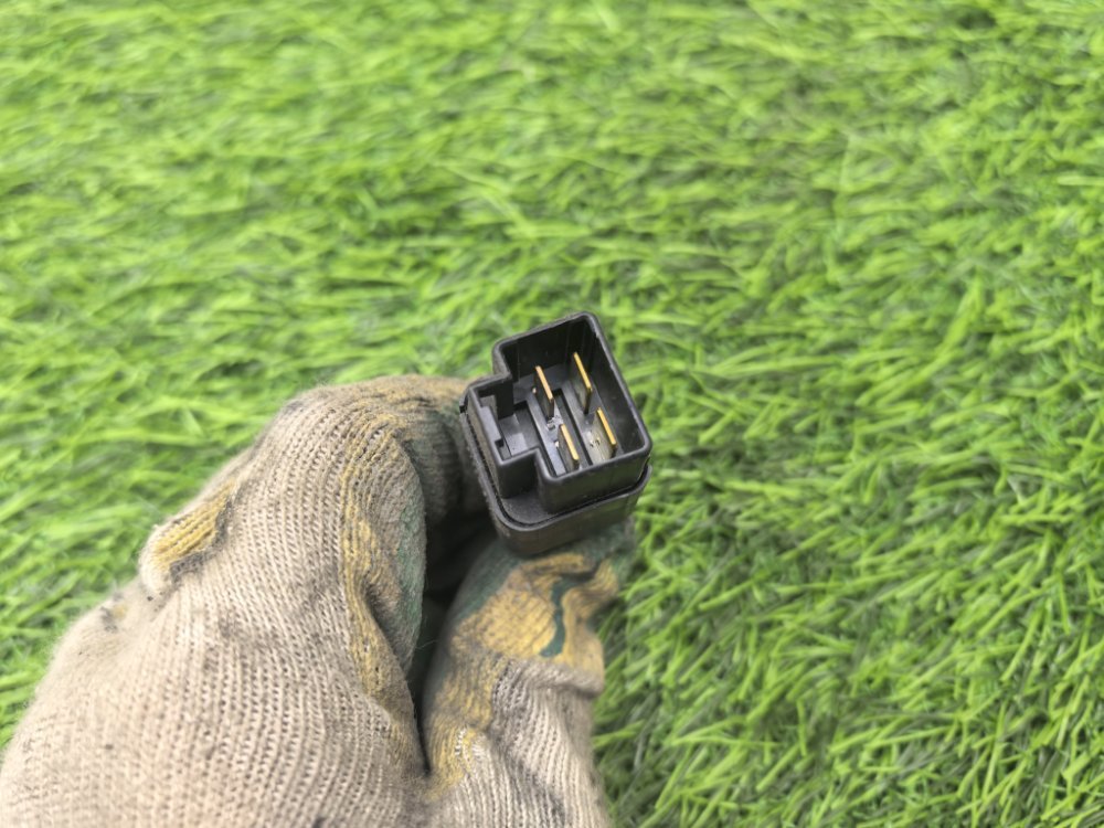 концевик под педаль тормоза, 1000 рублей, Красноярск