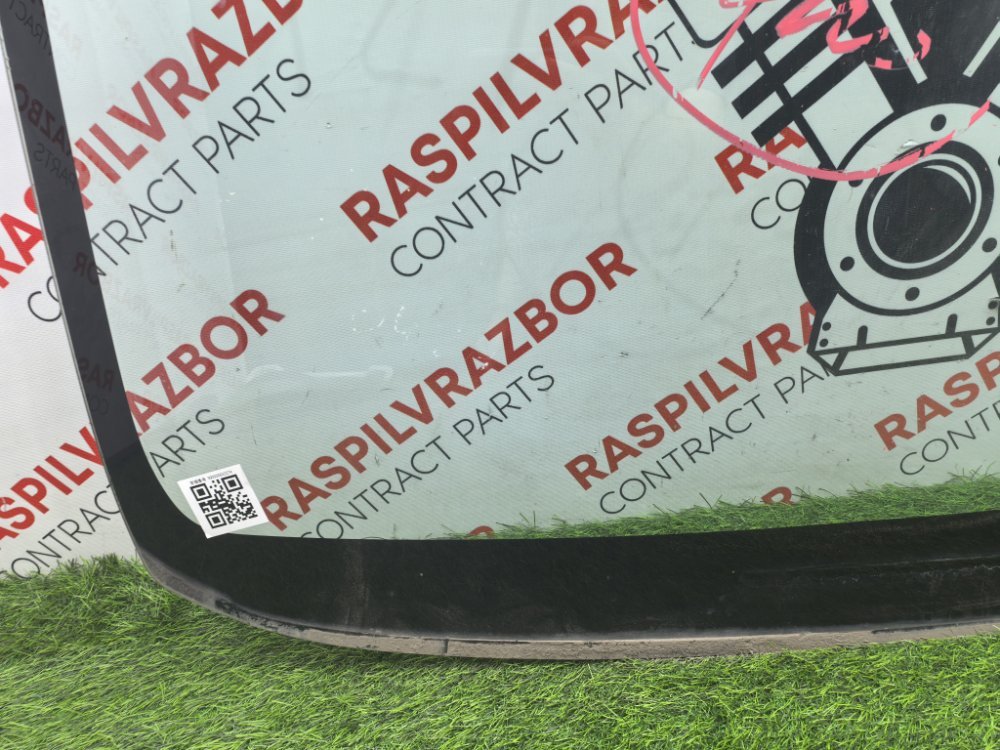 Стекло лобовое, 15000 рублей, Красноярск