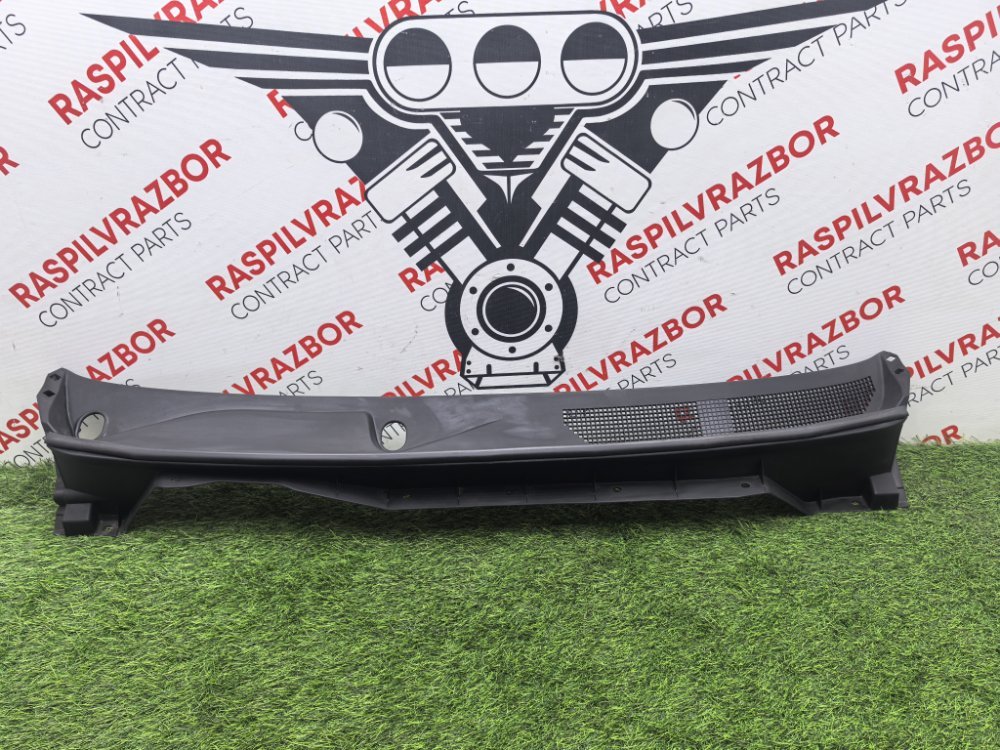 решетка, жабо под дворники, 1900 рублей, Красноярск