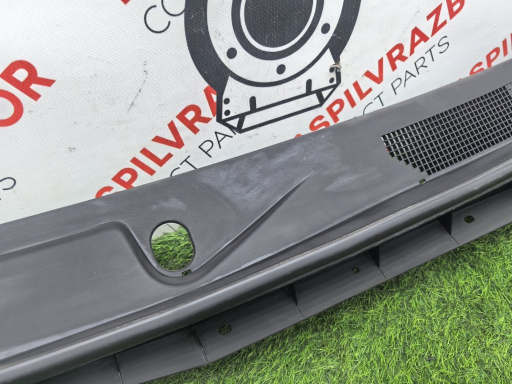 решетка, жабо под дворники, 1900 рублей, Красноярск