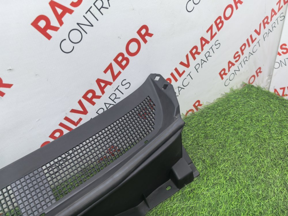 решетка, жабо под дворники, 1900 рублей, Красноярск