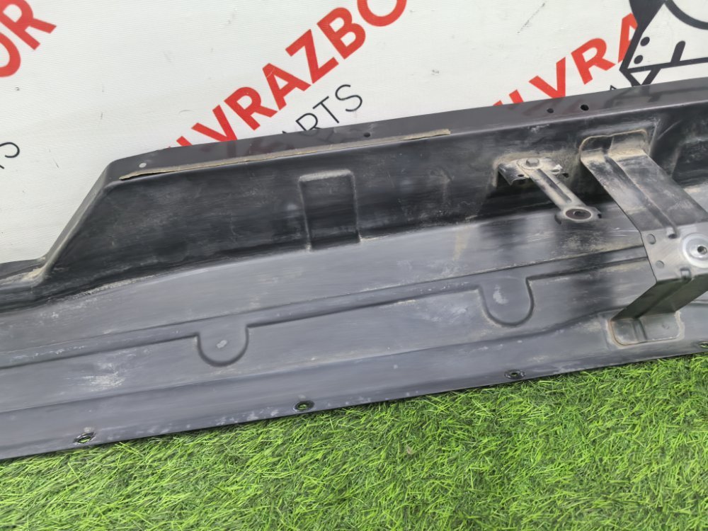 решетка, жабо под дворники, 7000 рублей, Красноярск