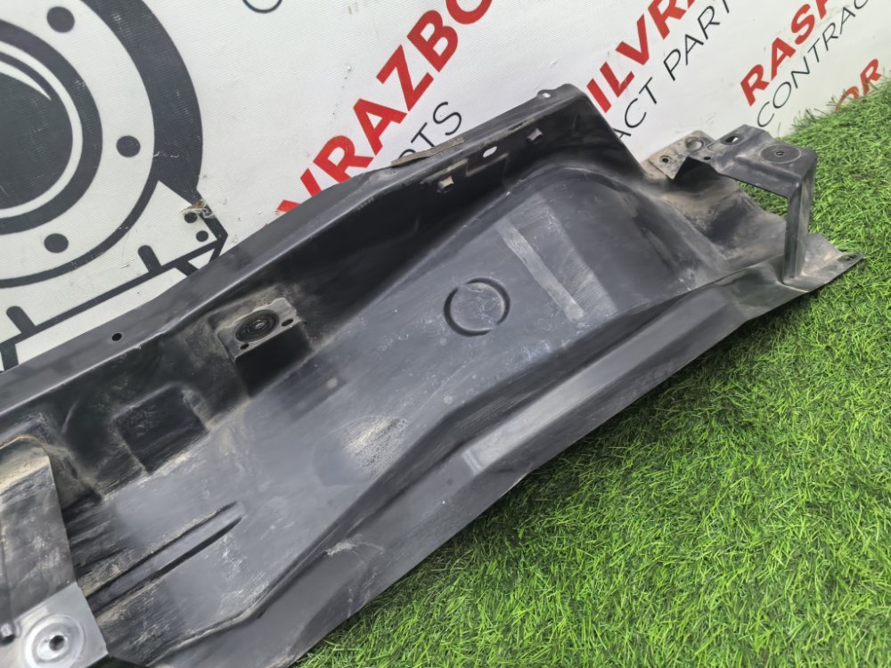 решетка, жабо под дворники, 7000 рублей, Красноярск