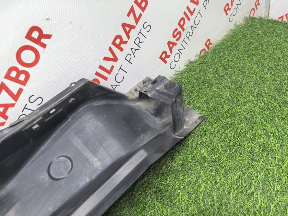 решетка, жабо под дворники, 7000 рублей, Красноярск