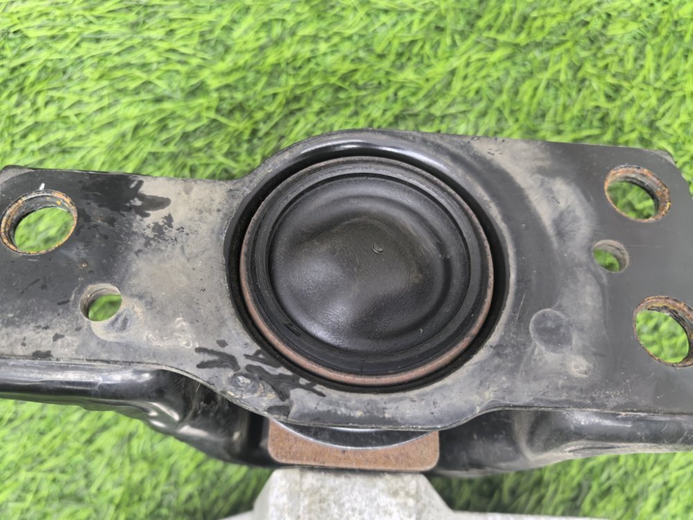 Подушка двигателя, 2500 рублей, Красноярск