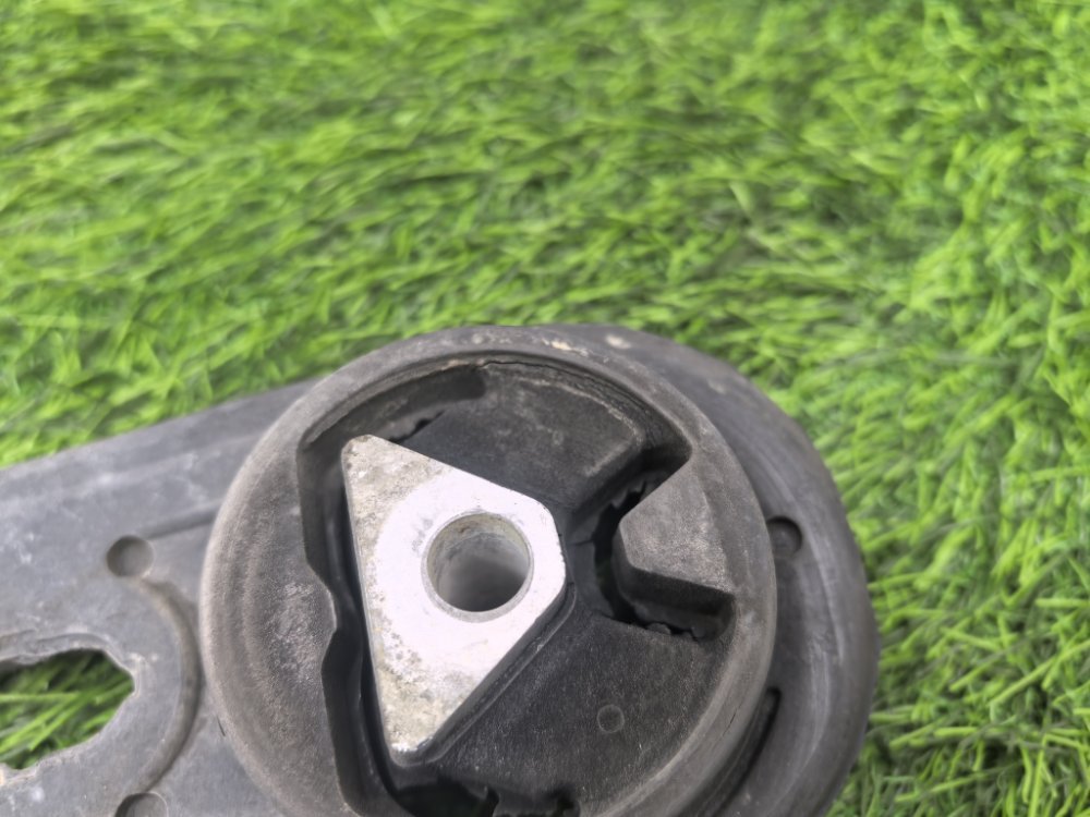 Подушка двигателя, 3000 рублей, Красноярск