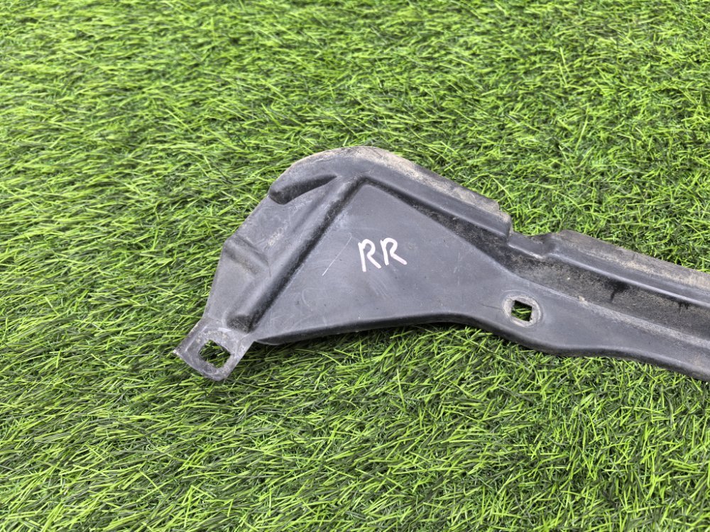 Подкрылок, 1500 рублей, Красноярск