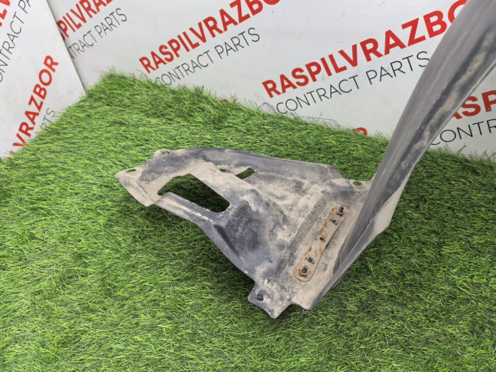 Подкрылок, 5000 рублей, Красноярск