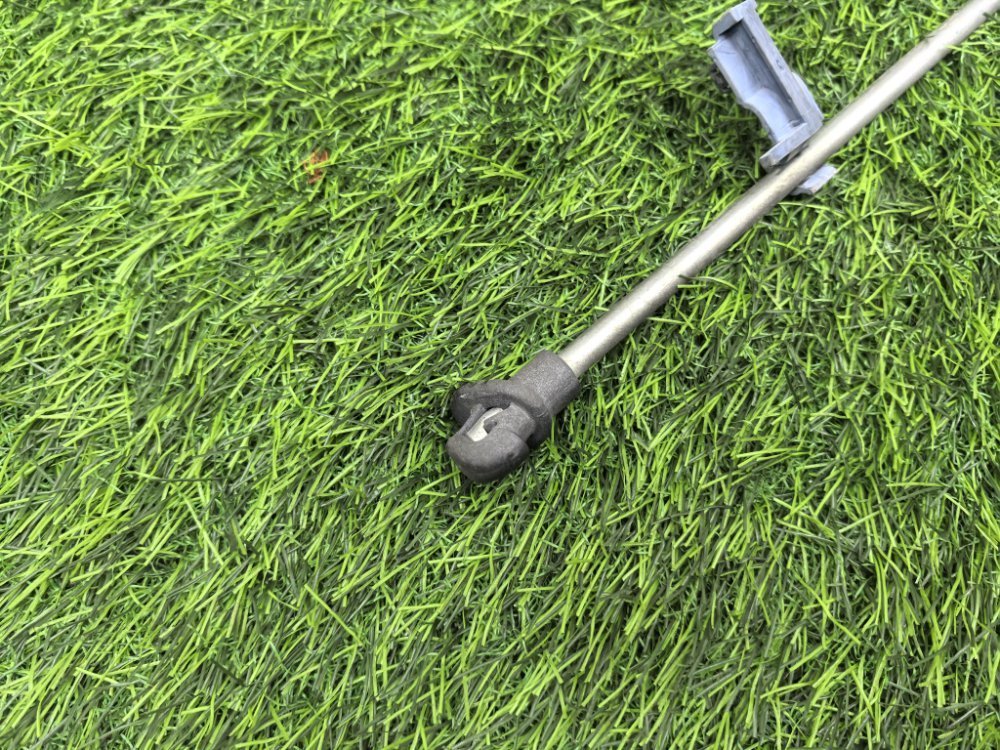 Упор капота, 1500 рублей, Красноярск