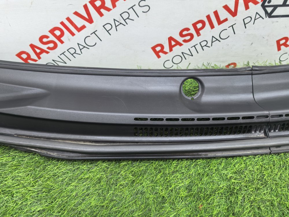 решетка, жабо под дворники, 2000 рублей, Красноярск