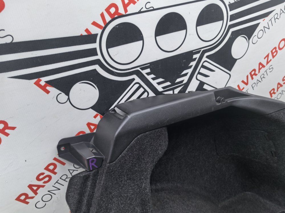 Обшивка багажника, 2000 рублей, Красноярск