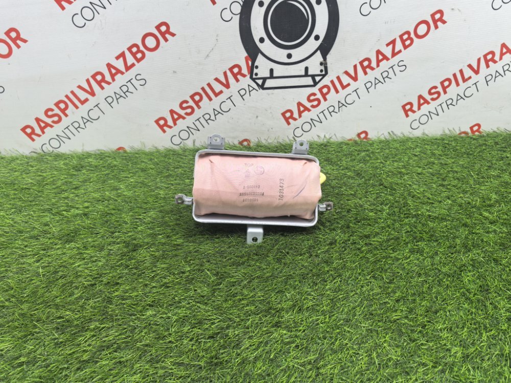 подушка безопасности панели приборов, 4000 рублей, Красноярск