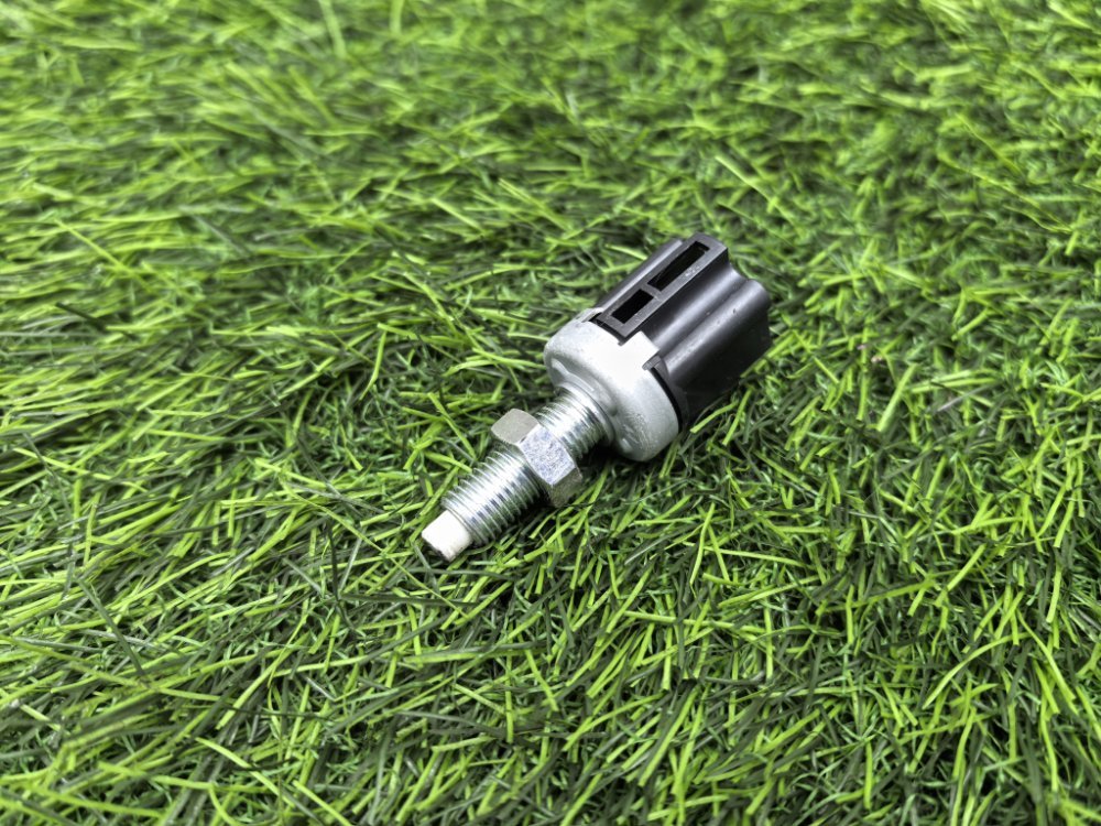 концевик под педаль тормоза, 800 рублей, Красноярск