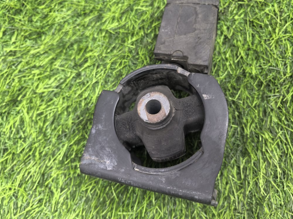 Подушка двигателя, 2000 рублей, Красноярск