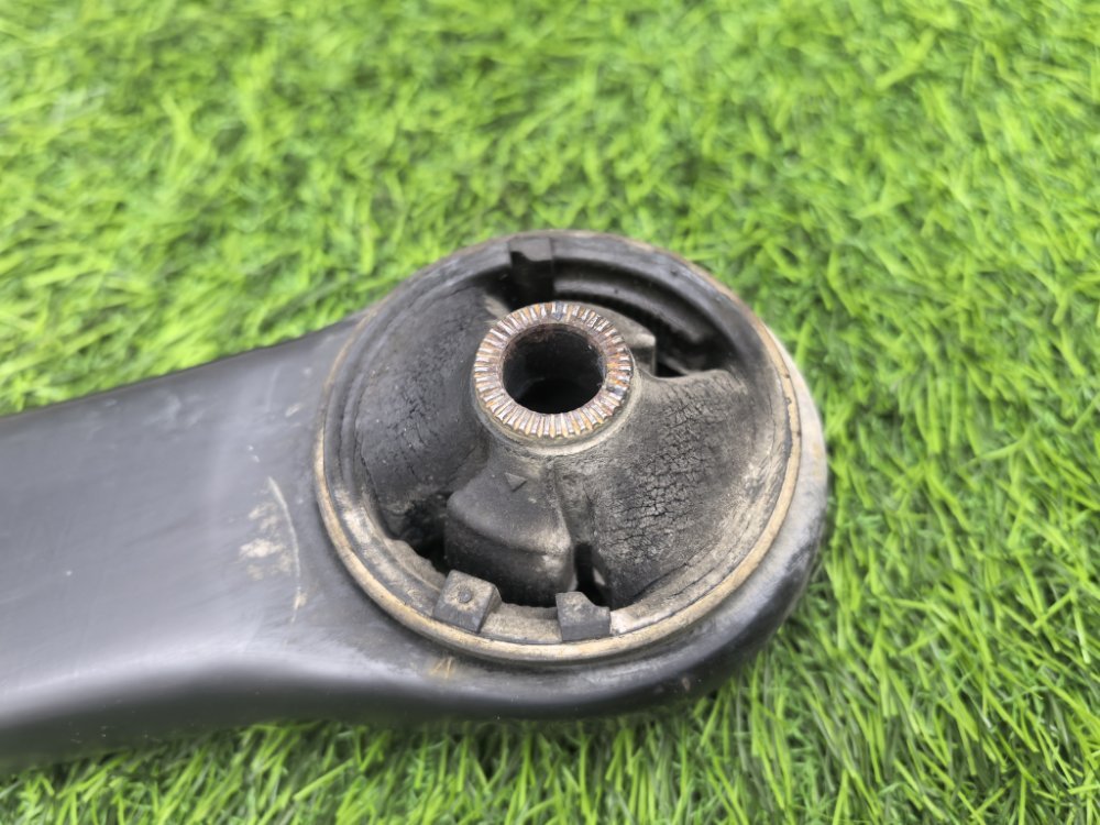 рычаг, тяга подвески, 2000 рублей, Красноярск