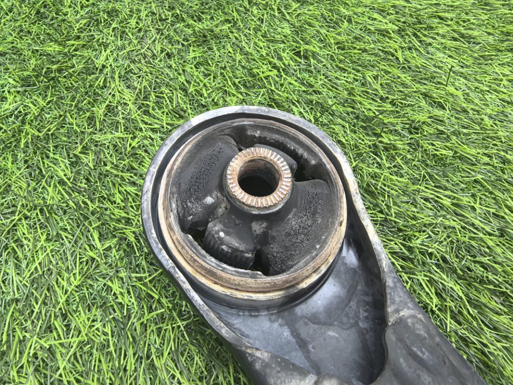 рычаг, тяга подвески, 2000 рублей, Красноярск