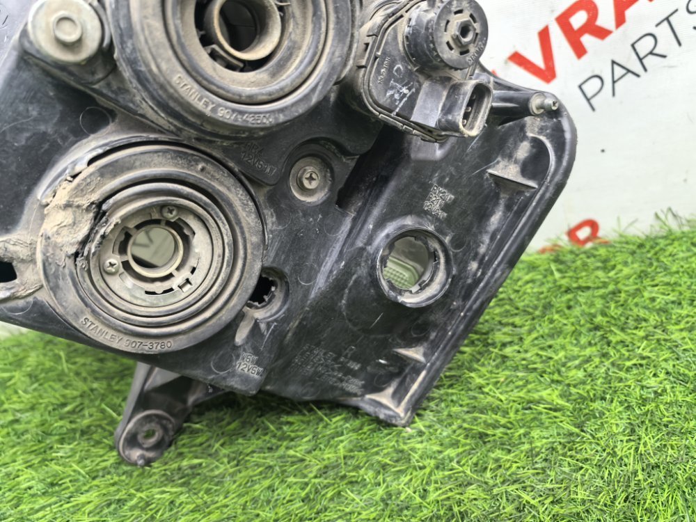 фара, 2000 рублей, Красноярск