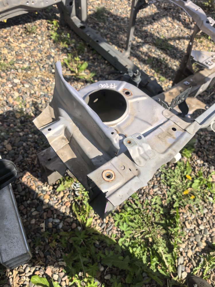 Рамка радиатора, 45000 рублей, Красноярск