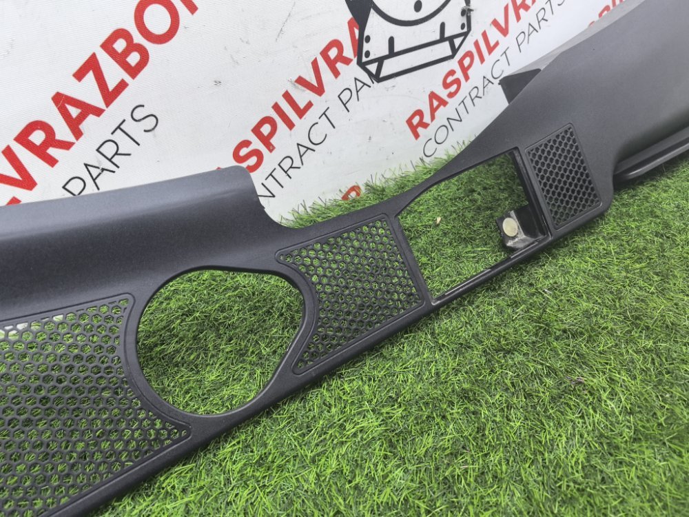 решетка, жабо под дворники, 600 рублей, Красноярск