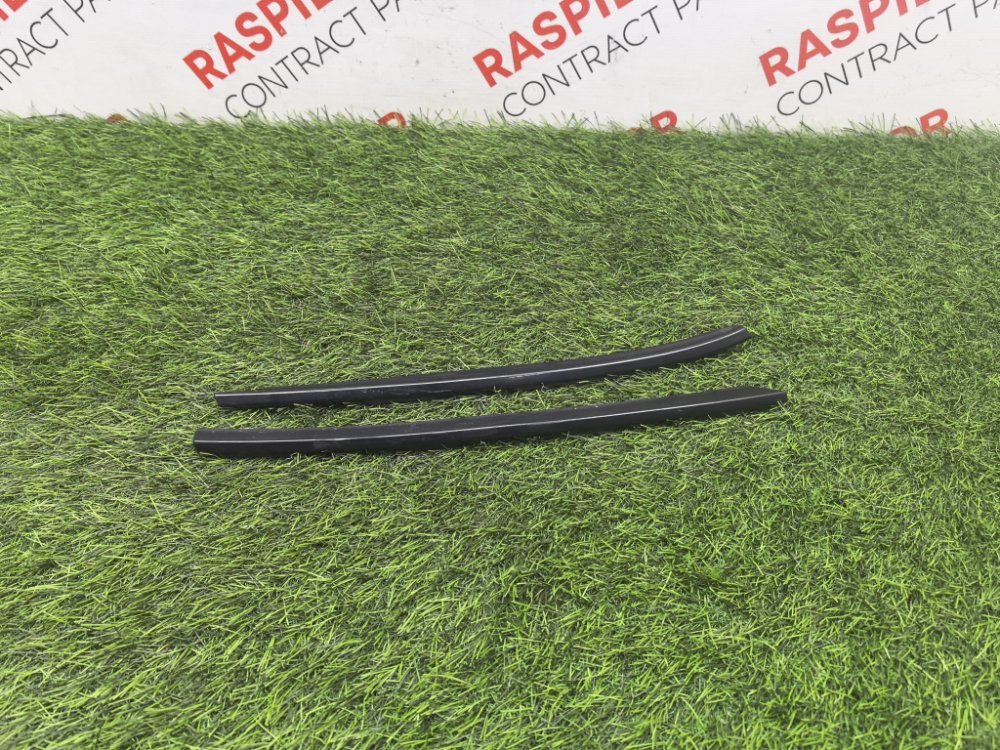 Молдинг стекла, 1800 рублей, Красноярск