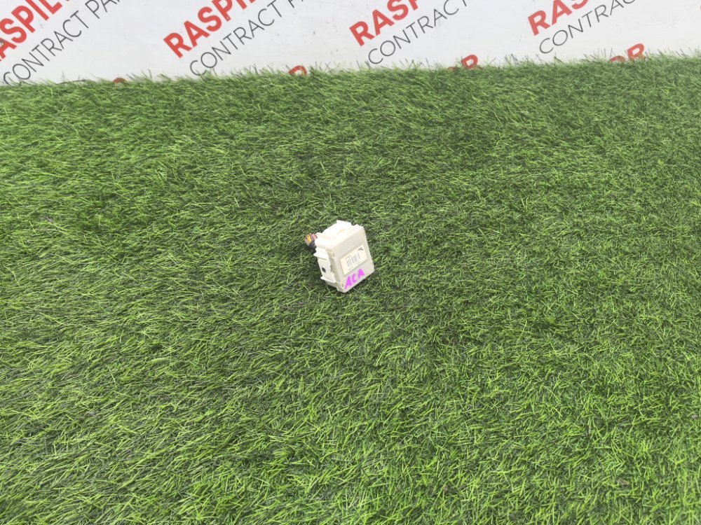 Блок предохранителей, 2000 рублей, Красноярск