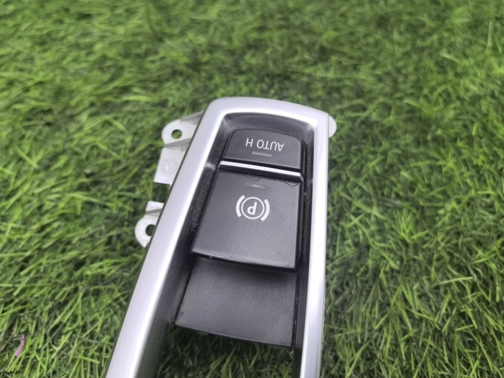 Кнопка стояночного тормоза, 2500 рублей, Красноярск