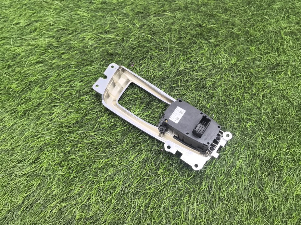 Кнопка стояночного тормоза, 2500 рублей, Красноярск