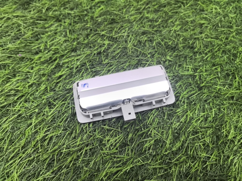 Плафон подсветки салона, 1000 рублей, Красноярск