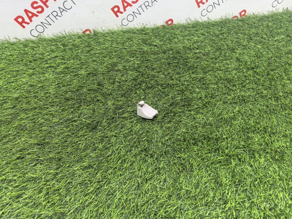 кронштейн козырька солнцезащитного, 600 рублей, Красноярск