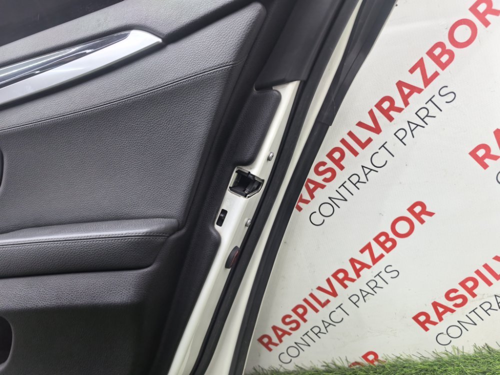 Дверь боковая, 13500 рублей, Красноярск