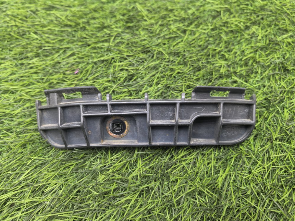 Крепление бампера, 1000 рублей, Красноярск