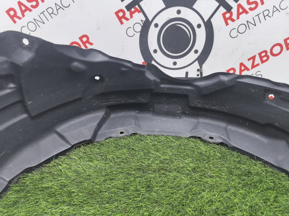 Подкрылок, 7000 рублей, Красноярск