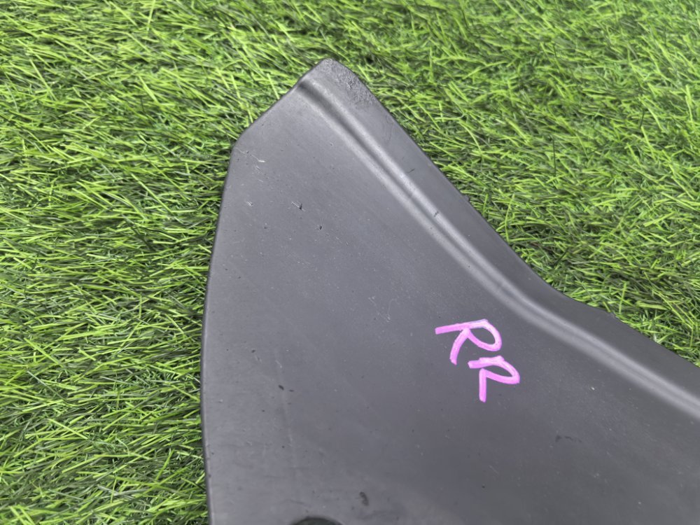 Подкрылок, 1500 рублей, Красноярск