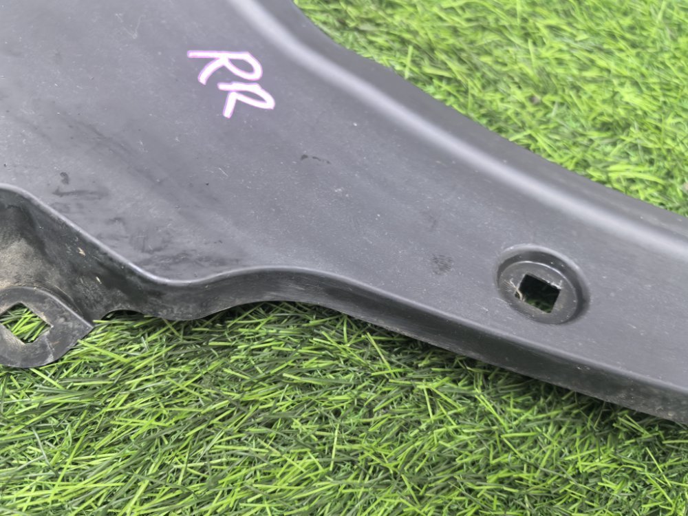 Подкрылок, 1500 рублей, Красноярск