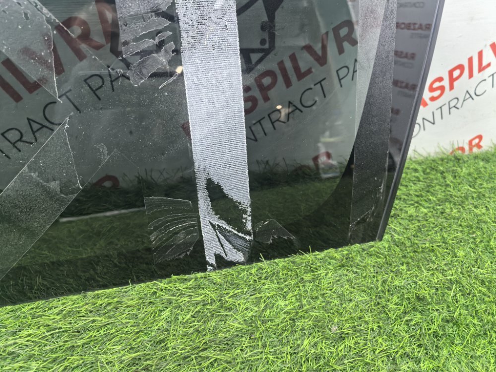 стекло боковое, 4000 рублей, Красноярск