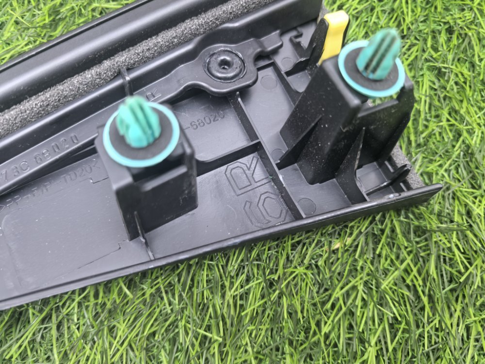 уголок двери, 1000 рублей, Красноярск