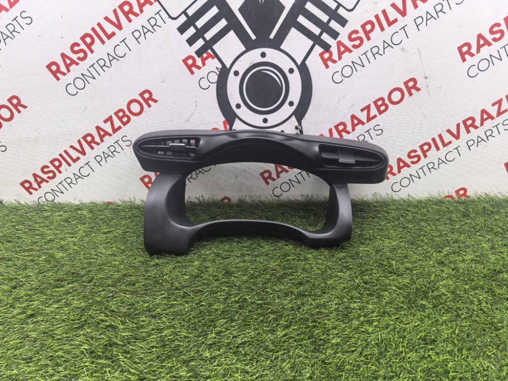 накладка щитка приборов, 2000 рублей, Красноярск