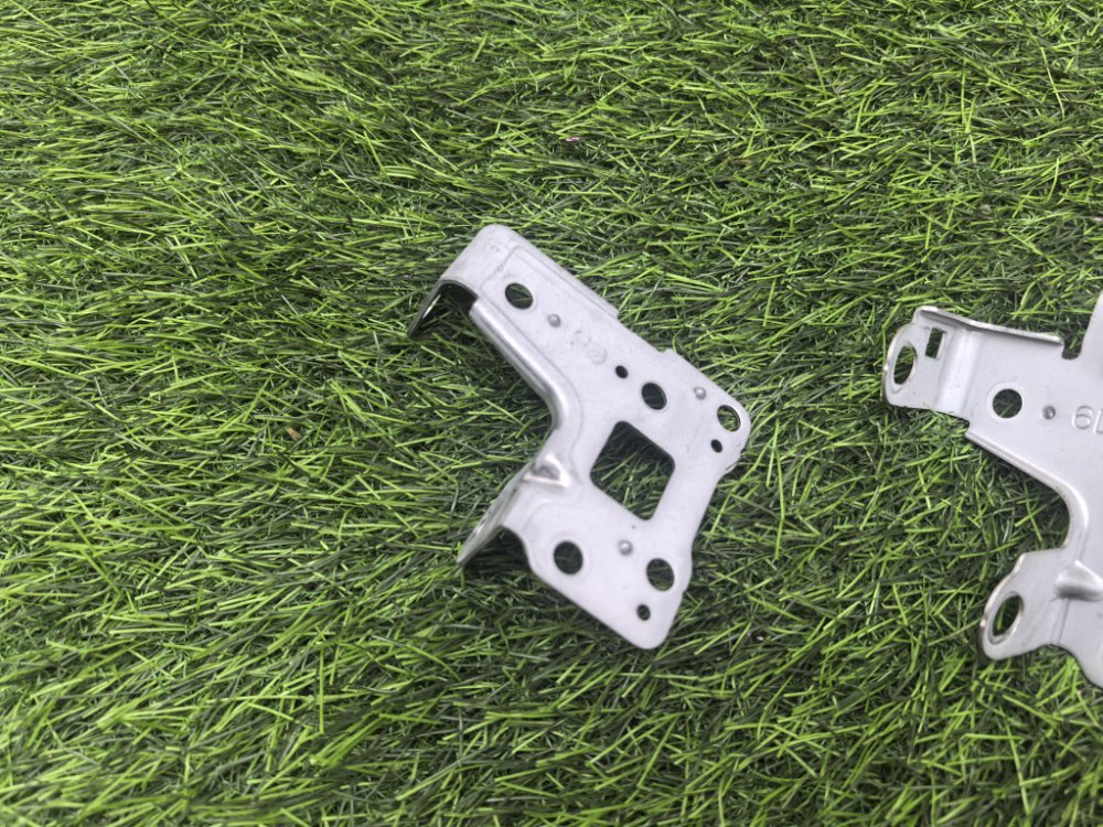 крепление магнитолы, 1500 рублей, Красноярск