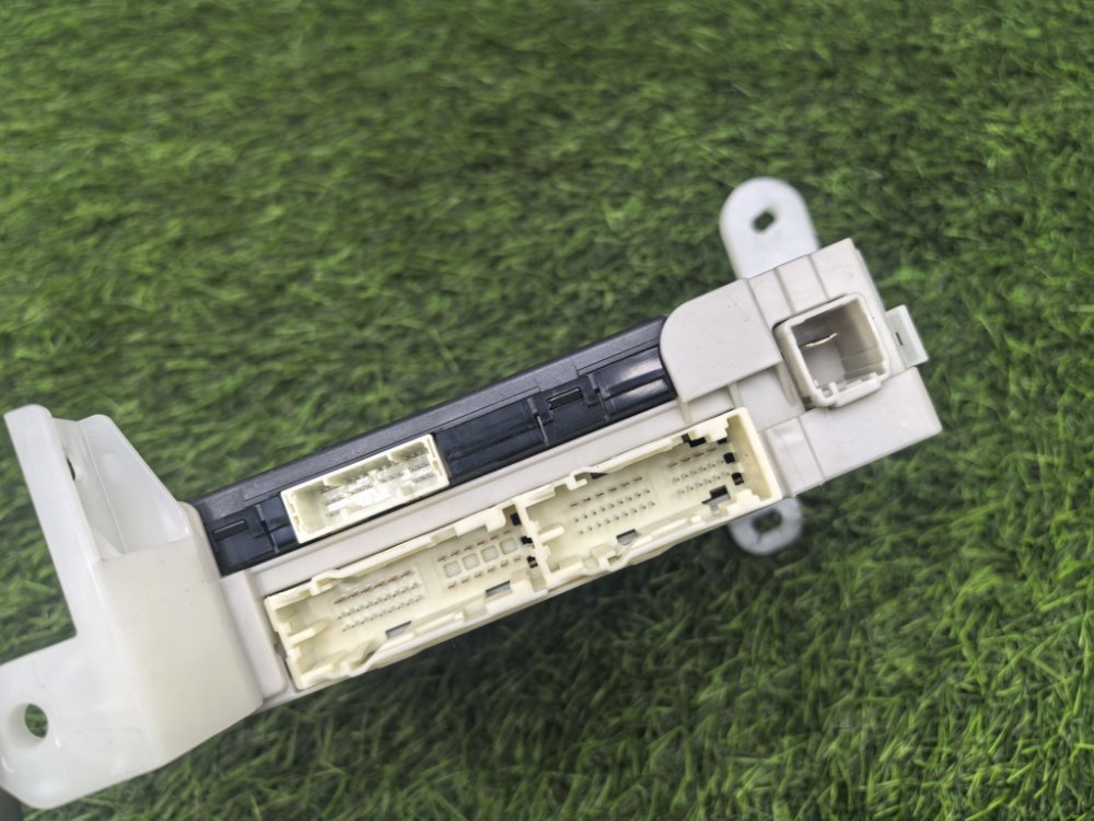 Блок предохранителей салонный, 2200 рублей, Красноярск