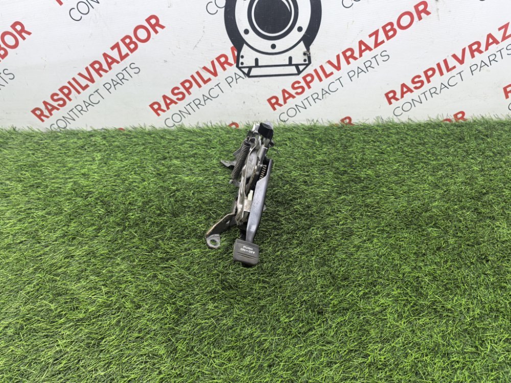 Педаль стояночного тормоза, 1000 рублей, Красноярск