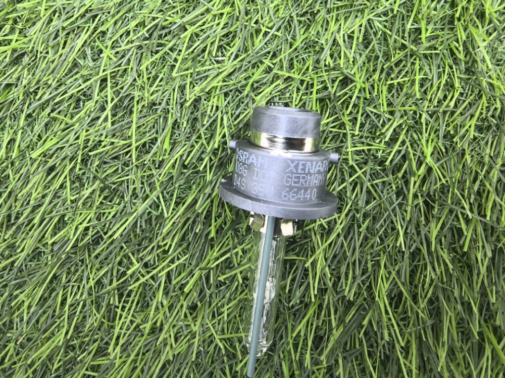 лампа ксеноновая, 2000 рублей, Красноярск