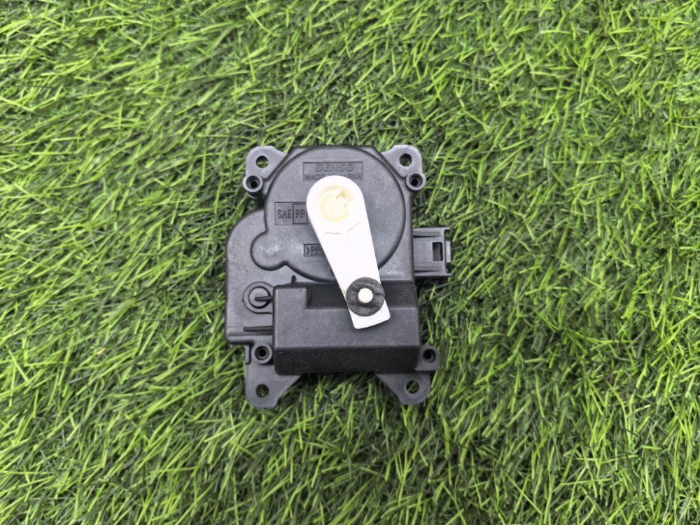 мотор заслонки печки, 1500 рублей, Красноярск