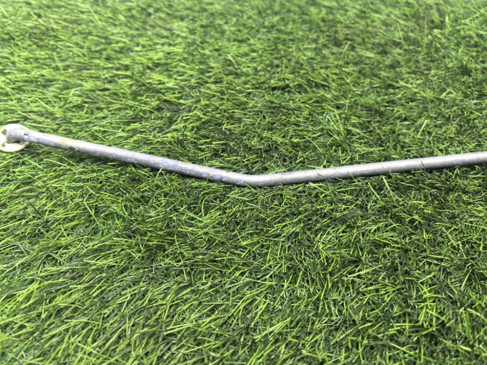 Упор капота, 2000 рублей, Красноярск