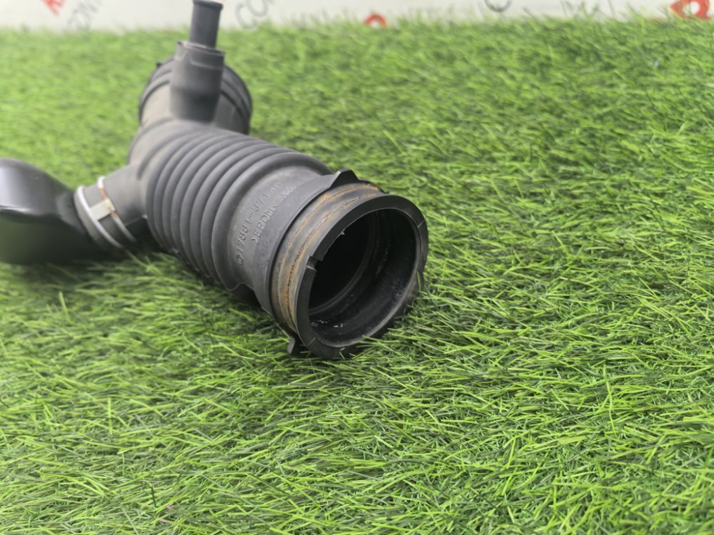 Патрубок воздушного фильтра, 2000 рублей, Красноярск