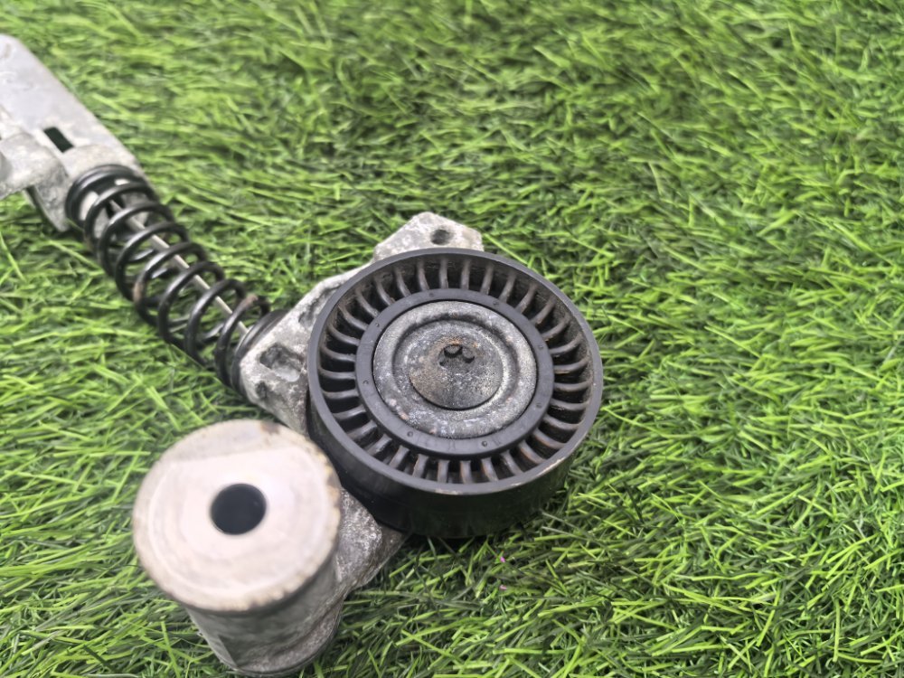 натяжной ролик, 2000 рублей, Красноярск