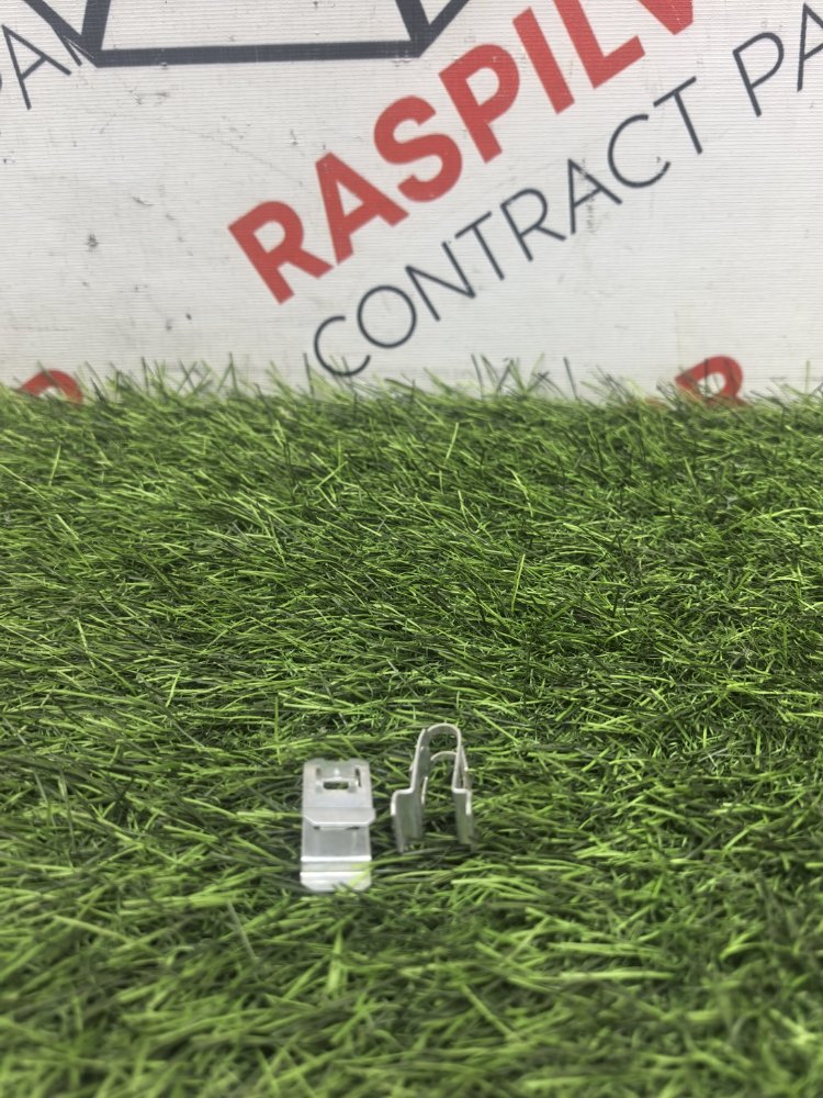 Клипса крепления ручки потолка, 1000 рублей, Красноярск