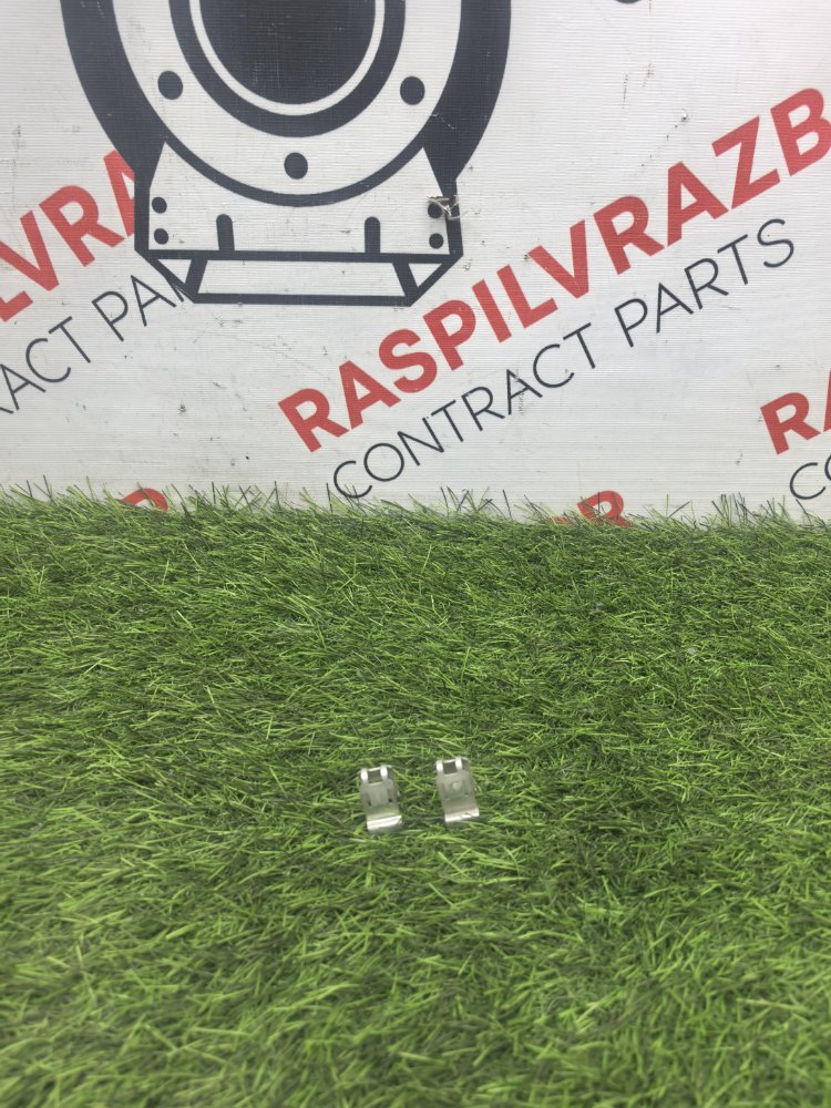 Клипса кузова, 1000 рублей, Красноярск