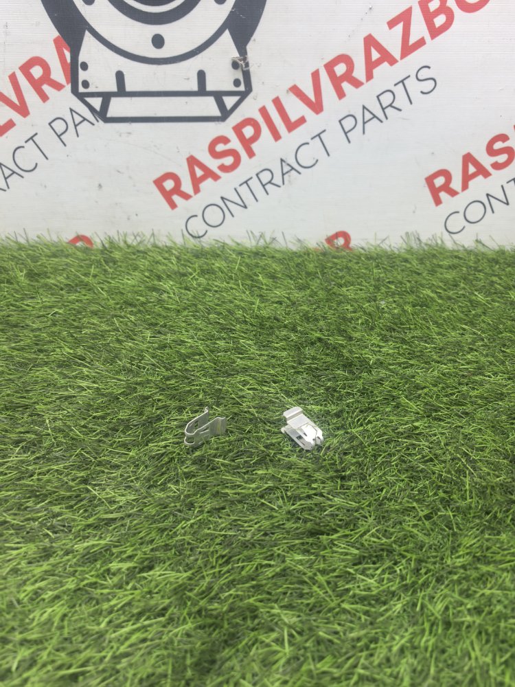 Клипса крепления ручки потолка, 1000 рублей, Красноярск